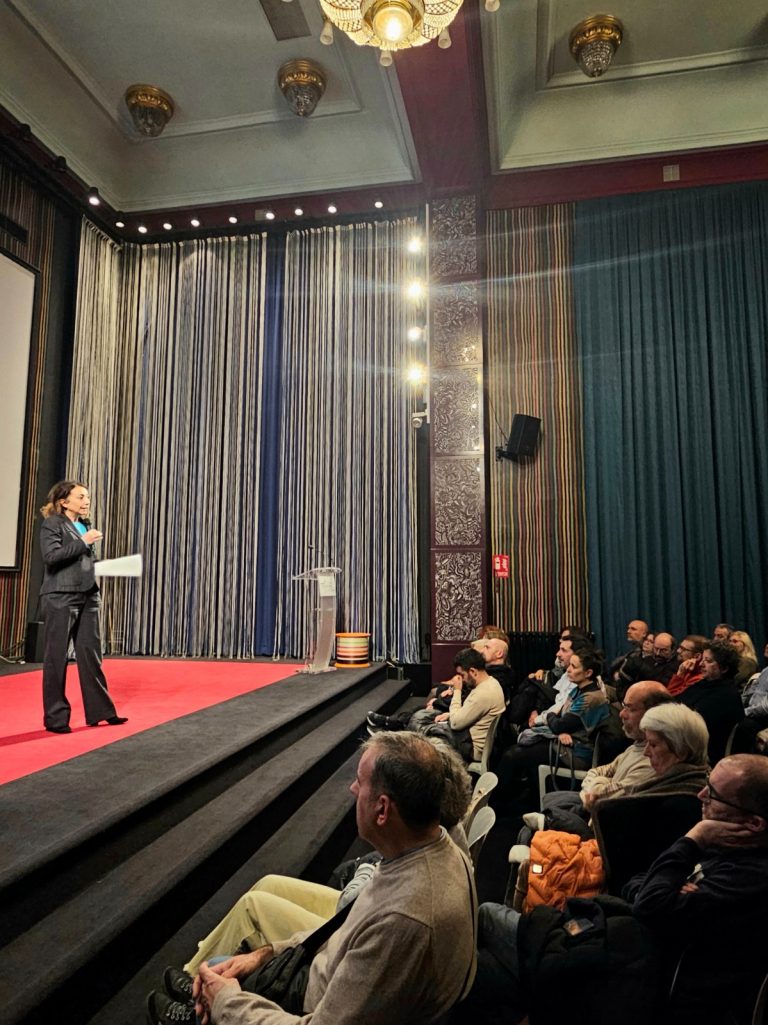 Foto della serata in cui si è proiettato il film "Dante" di Pupi Avati all'IIC Madrid