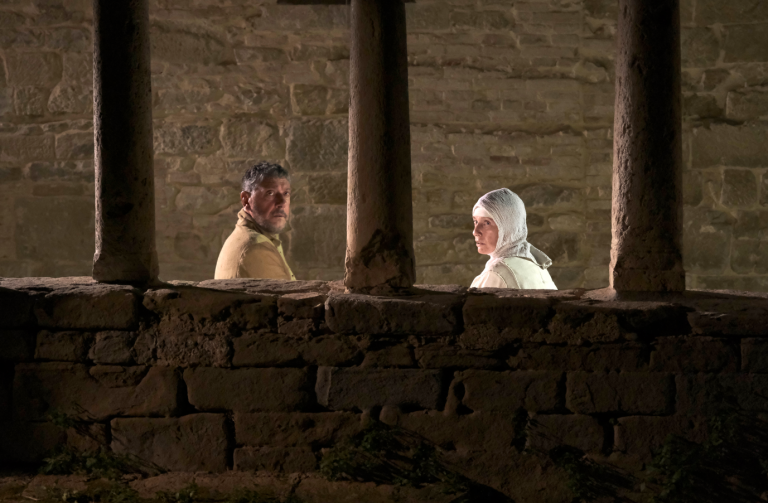 Immagini di scene del film "Dante" di Pupi Avati
